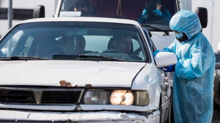 Передвигаться по городу на личных автомобилях запретили в Алматы и Нур-Султане
