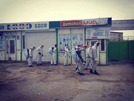 На рынках Актау провели работы по дезинфекции