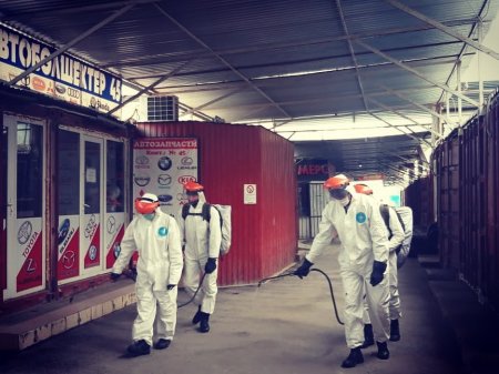 На рынках Актау провели работы по дезинфекции