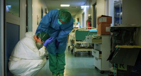 Коронавирусом заражены 28 медиков в Казахстане