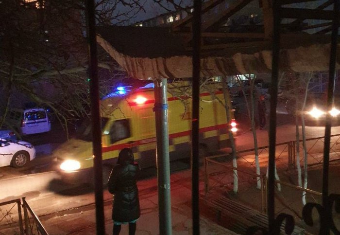 В 11 микрорайоне Актау с подозрением на коронавирус забрали жителя