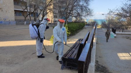 Акимат Актау: Дезинфекционные работы начали проводить внутри микрорайонов
