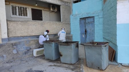 Акимат Актау: Дезинфекционные работы начали проводить внутри микрорайонов