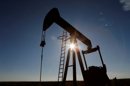 Казахстан сократит объемы добычи нефти на 390 тысяч баррелей в сутки
