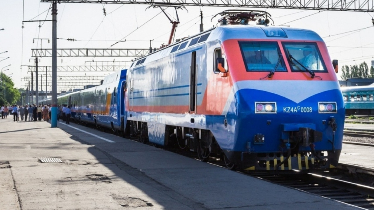 Перевоз авто на поезде