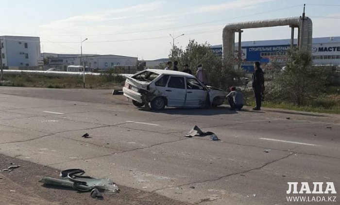 Два человека пострадали в массовой аварии в Актау