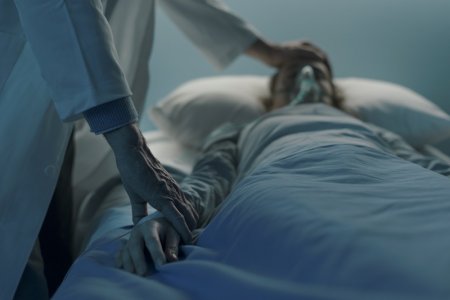 Еще один человек умер от коронавируса в Казахстане