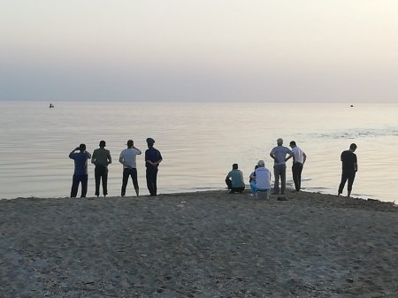 Спасатели Актау обнаружили тело утонувшего в море 16-летнего подростка