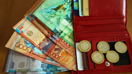 Размеры соцвыплат на случай потери работы возросли в Казахстане