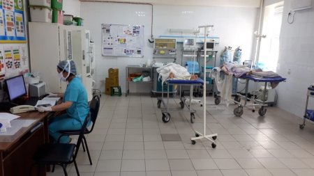 Всё здание Мангистауской областной больницы отдано под провизорный стационар