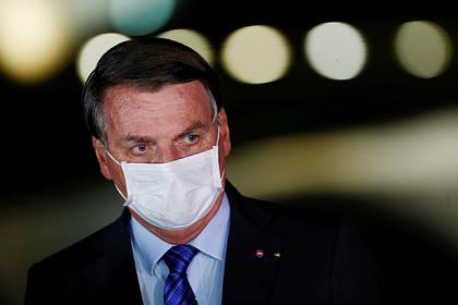 Президент Бразилии захотел «дать по морде» журналисту после вопроса о коррупции