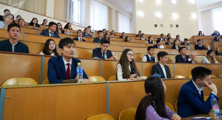Обучающимся за рубежом студентам предложили перевод в казахстанские вузы