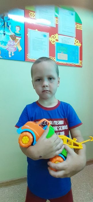 В Актау ищут родителей найденного в 3 микрорайоне ребенка