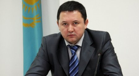 Здоровые люди должны обеспечить себя вакциной сами - представитель Минздрава Казахстана