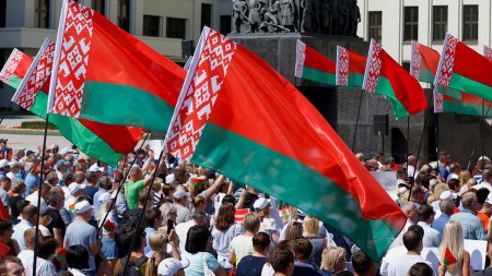 Как события в Беларуси могут отразиться на экономике Казахстана
