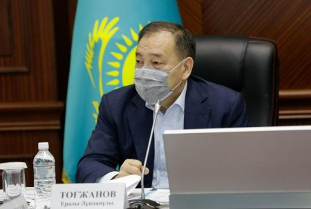 Потерявшие из-за дистанционного обучения работу казахстанцы помощь от государства не получат
