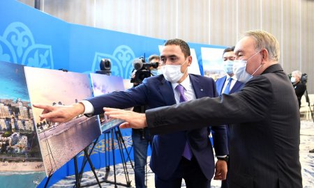 Нурсултан Назарбаев принял участие в презентации международного туристического хаба в Актау