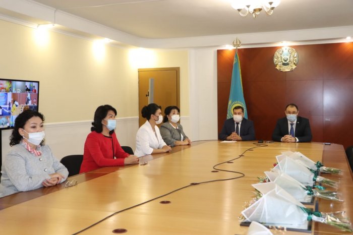 Пять учителей из Мангистау победили в республиканском конкурсе «Лучший педагог»