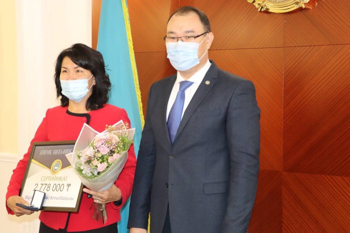 Пять учителей из Мангистау победили в республиканском конкурсе «Лучший педагог»