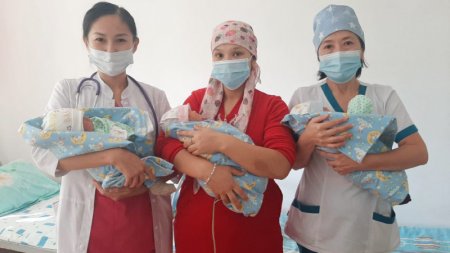 23-летняя казахстанка стала мамой шестерых детей