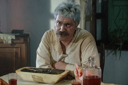 Черная икра и водка — настоящие! Смешные истории о застольях в советских фильмах