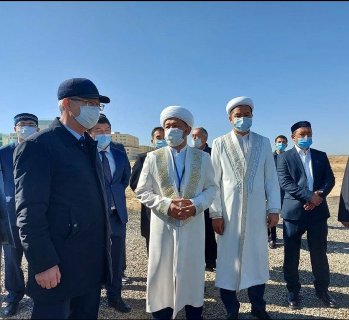 В Актау заложили фундамент новой мечети