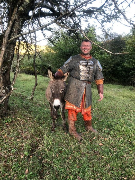 Наши люди! Уроженец Актау снялся в фильме «Последний богатырь: Корень зла»