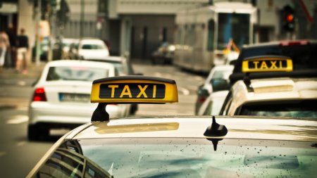 Транспортная инспекция будет бороться с нелегальным такси в Казахстане