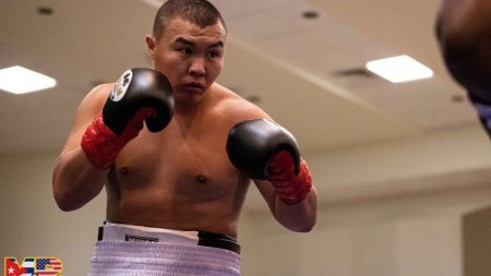 Казахстанец за 43 секунды нокаутировал боксёра из Мексики