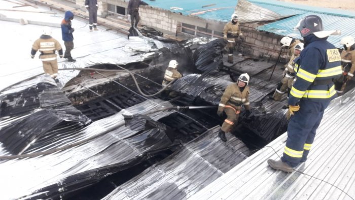 О вызволении детей из запертых квартир рассказали спасатели Актау