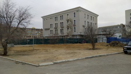 Поздравляем жителей! Новая детская площадка и сквер появятся в 7 микрорайоне Актау