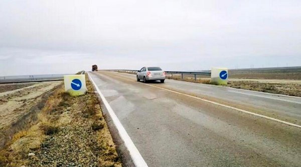Дорожники Мангистау рекомендуют водителям быть предельно внимательными за рулём