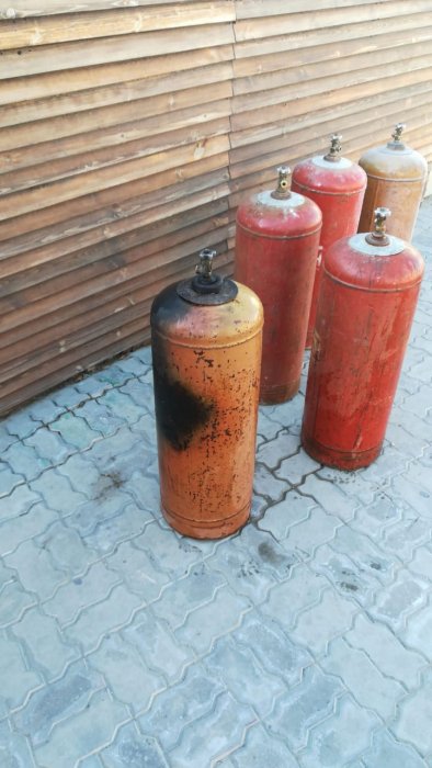 За неделю спасатели Актау вызволили четырех детей из запертых квартир