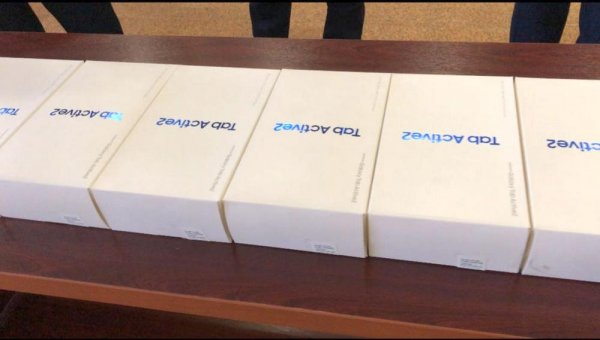 Для моментального установления личности участковым в Мангистау выдали около 300 планшетов