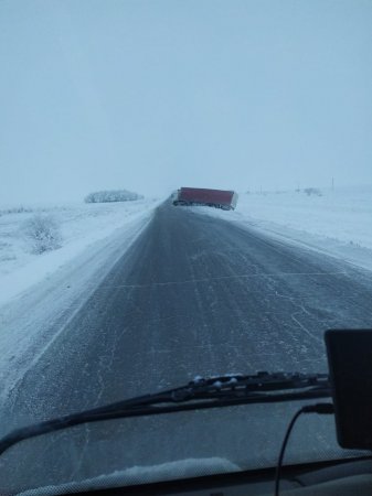 Трасса Уральск-Атырау, гололед