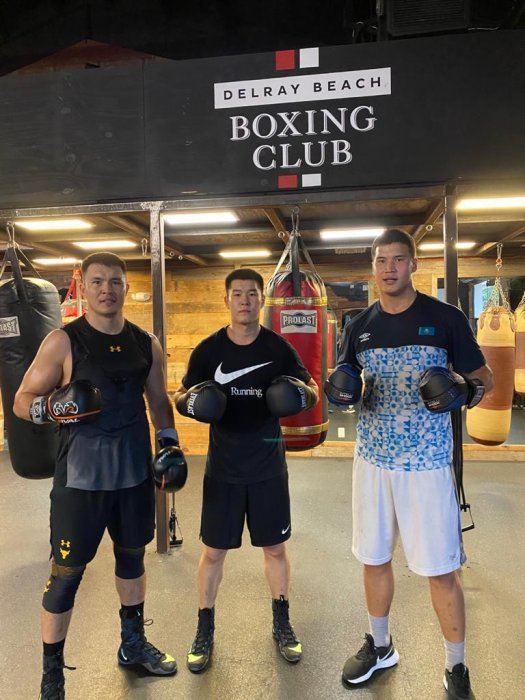 Боксёры из Мангистау отправились на учебно-тренировочные сборы в Майами