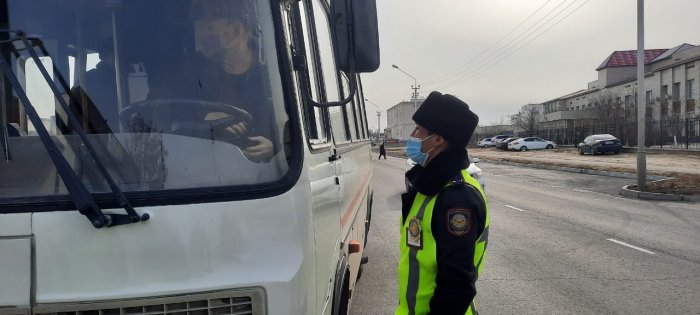 Водитель одного из общественных автобусов в Актау находился за рулем в нетрезвом состоянии