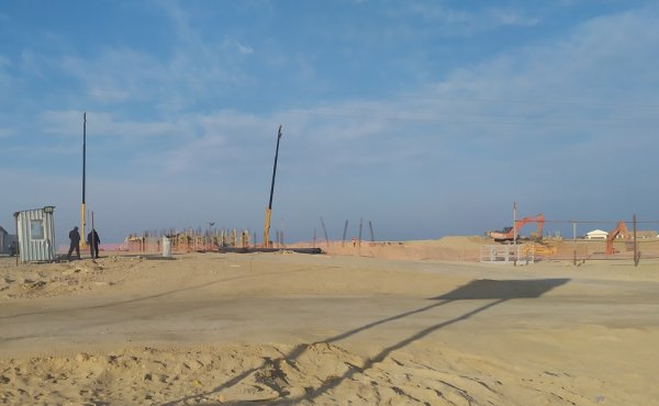 Уж строить невтерпёж? Возведение туристического комплекса на «Тёплом пляже» начали до проведения общественных слушаний в Актау