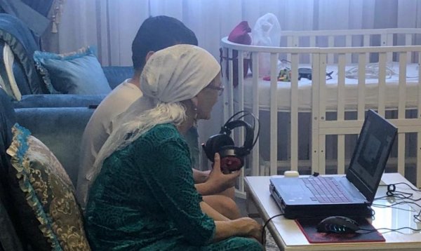 Бабушки создали клуб обучения национальным традициям в Актау