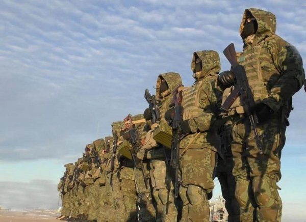 На Каспии прошли учения по охране и обороне кораблей от диверсантов