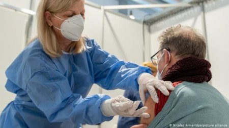 За сутки в Казахстане выявлены 855 заболевших коронавирусом