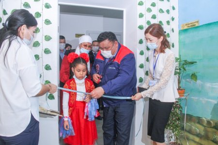 «Уголок природы» для детей с особыми потребностями открыли в Жетыбае местные нефтяники