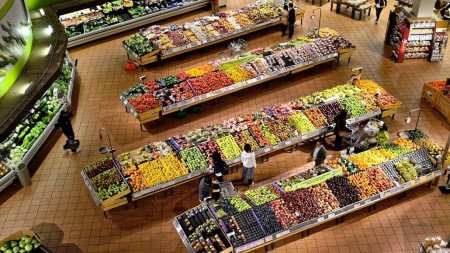 Перечислены шесть продуктов, которые не стоит покупать в супермаркете