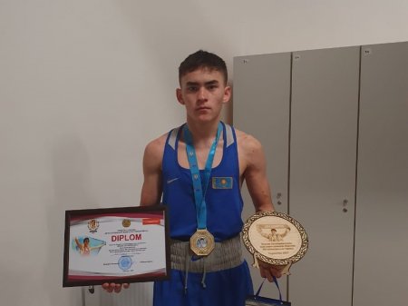 Боксёр из Мангистау стал чемпионом международного турнира в Туркестане