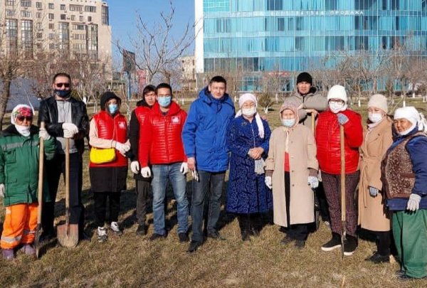 Массовый субботник прошел в Актау