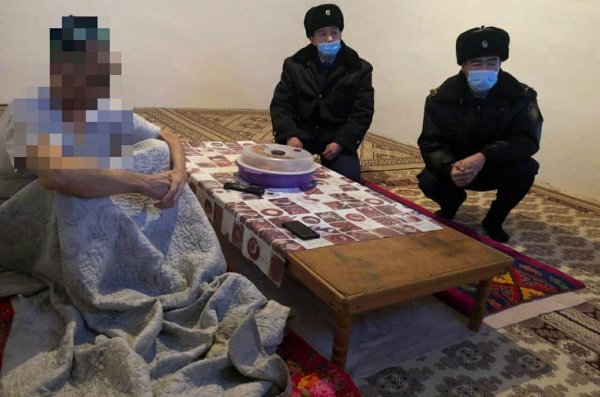 Полицейские помогли двум семьям в Мангистау