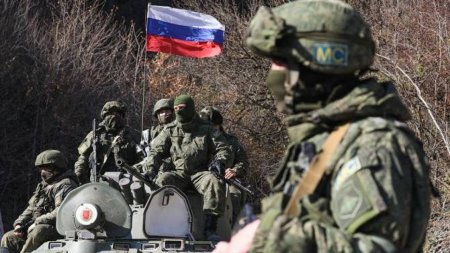 NY: Россия стягивает войска к границе с Украиной