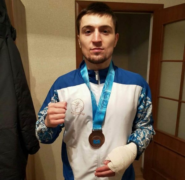 Бойцы из Актау стали призёрами чемпионата страны