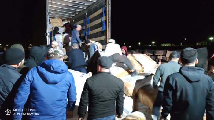 «Не без добрых людей»: История спасения фуры из Турции в Жанаозене