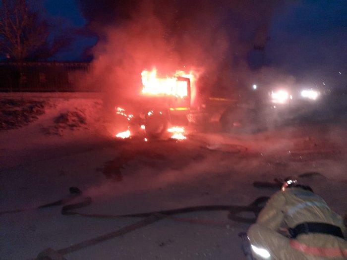 Еще один автомобиль сгорел в Мангистау